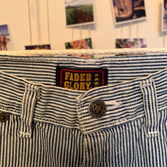 Vintage high waisted skirt - Picture 2 of 3